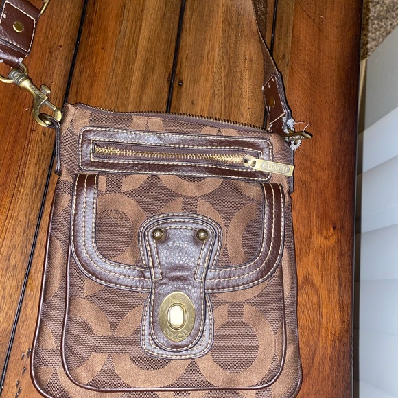 Coach Brown Crossbody Bag - Picture 1 of 7